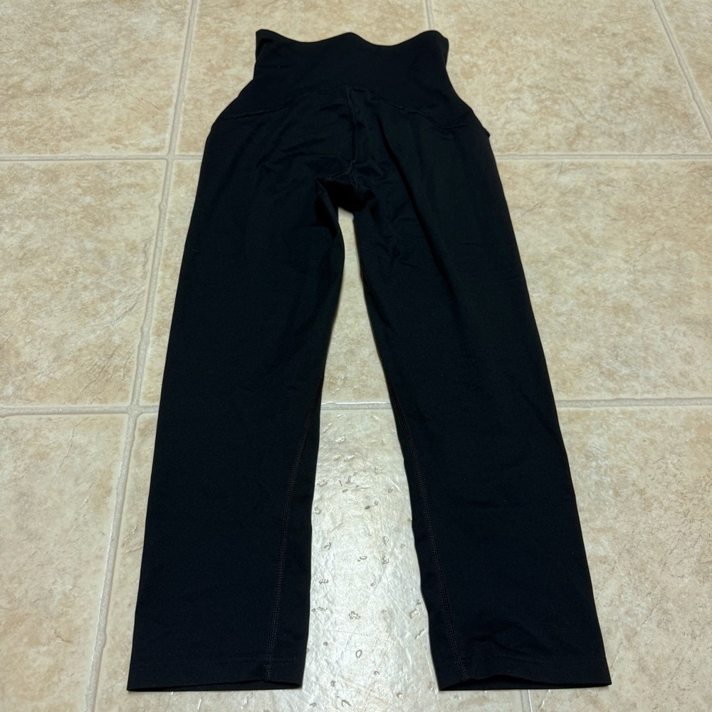 Spanx Tummy Shaping Cropped Compression Leggings - image 3